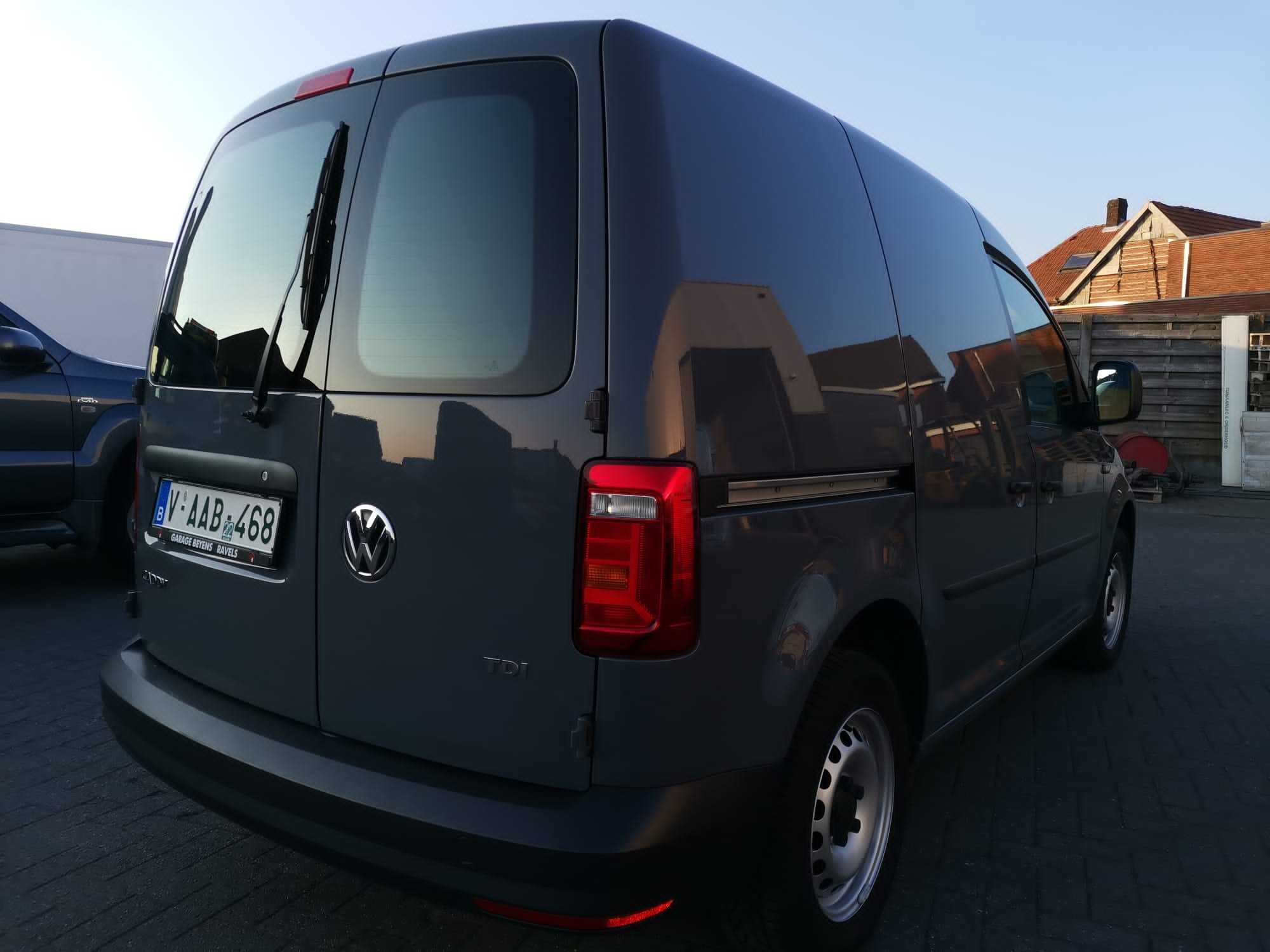 Volkswagen Caddy Garage Beyens